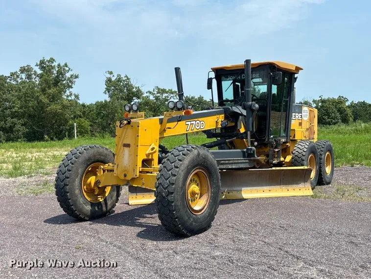 2006 John Deere 770D Motor Grader