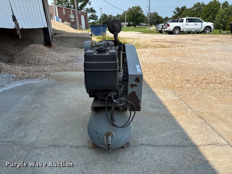 1996 Ingersoll Rand T30 Air Compressor - photo 2