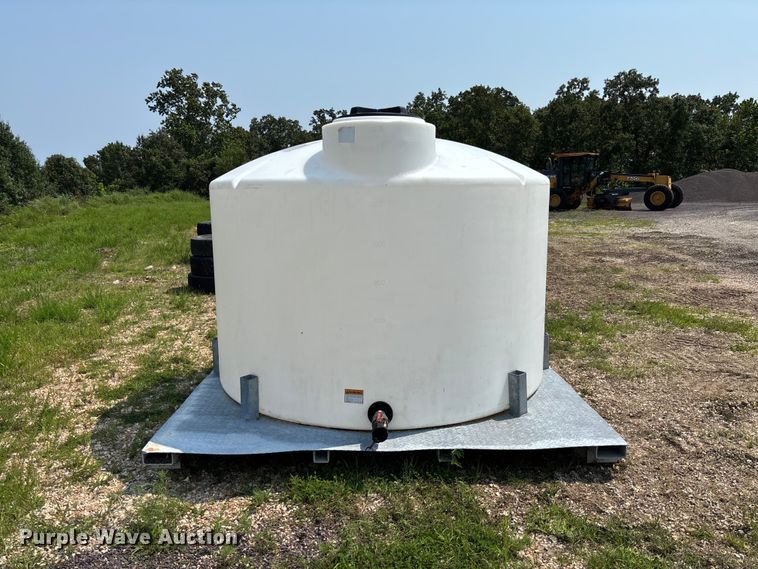 Poly Tank - photo 2
