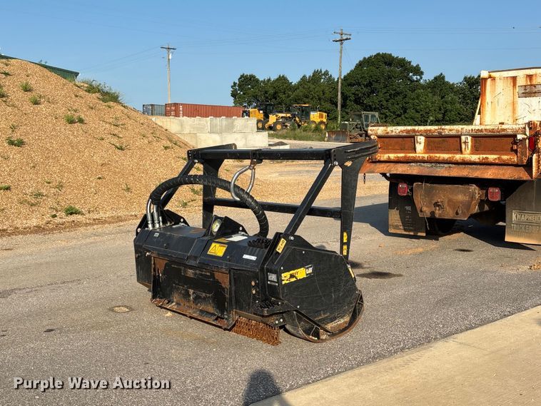 2022 Caterpillar HM418 Skid Steer Mulcher - photo 5