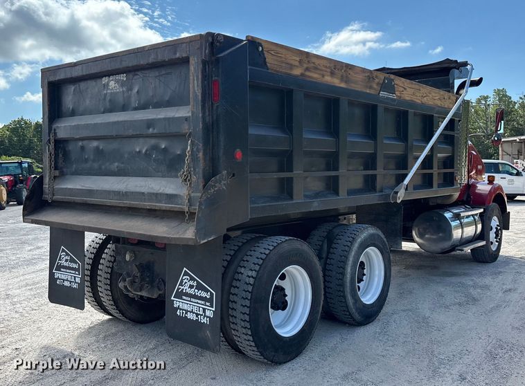 2007 Kenworth T800 Dump Truck - photo 5