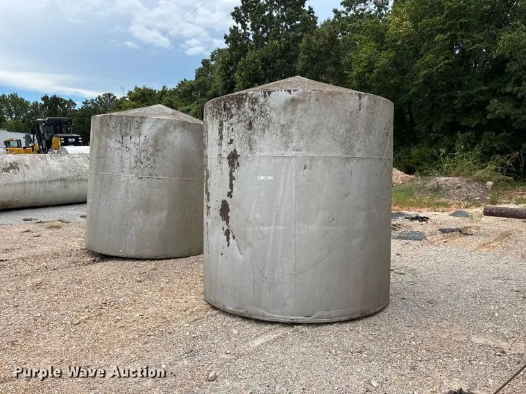 (2) Tanks