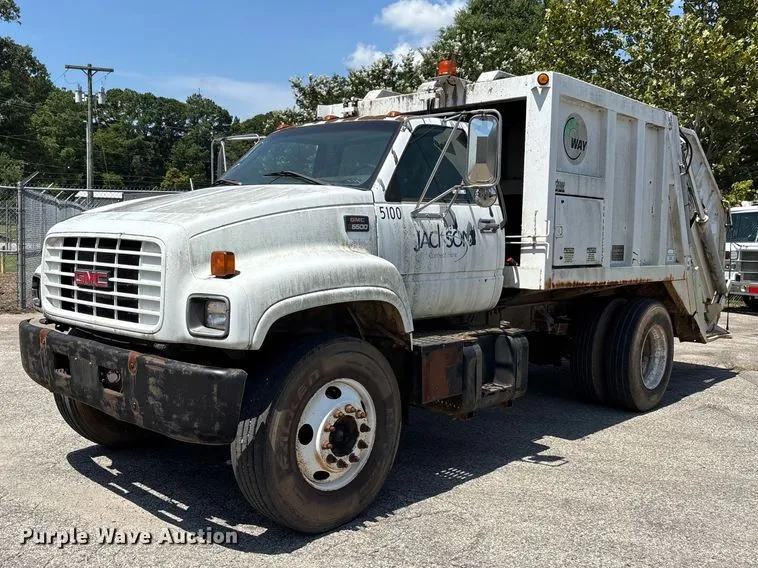 1999 GMC C7 Refuse Truck