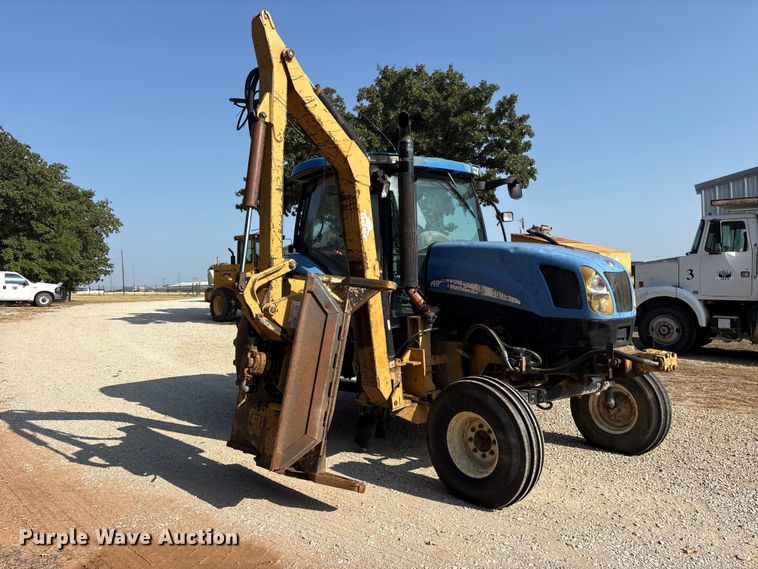 2003 New Holland TS115A Tractor - photo 3