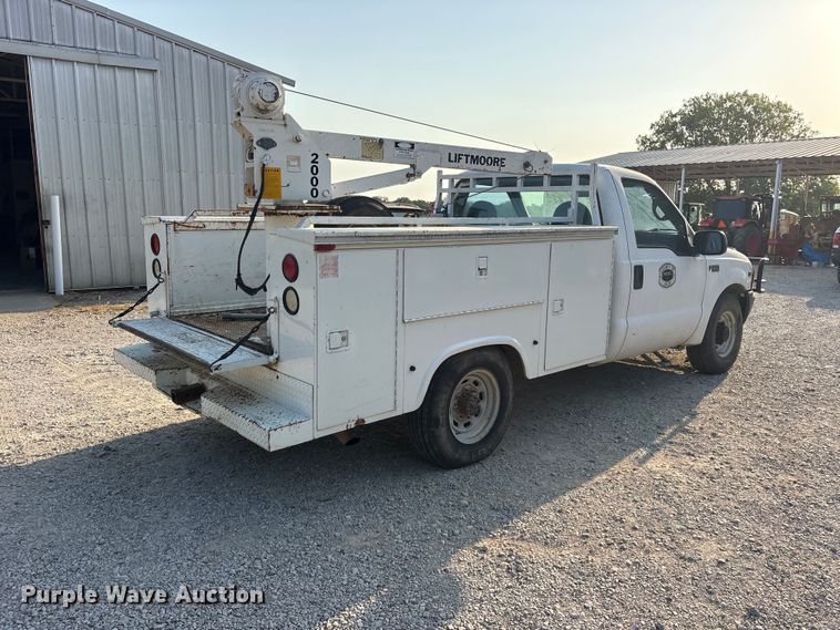 1999 Ford F250 Super Duty Utility Bed Pickup Truck - photo 5