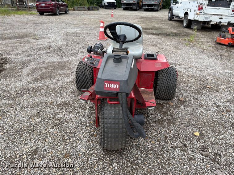 Toro Sand Pro 5020 Bunker Rake - photo 2
