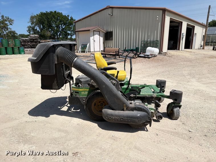 John Deere 717A Z Trak ZTR Lawn Mower - photo 3
