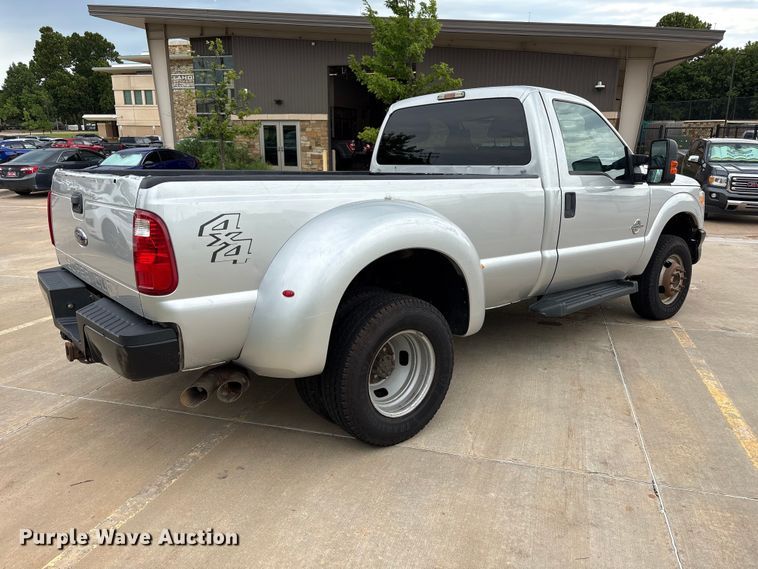 2016 Ford F350 Super Duty Pickup Truck - photo 5
