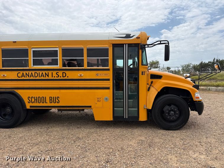 2013 Blue Bird Vision School Bus - photo 4
