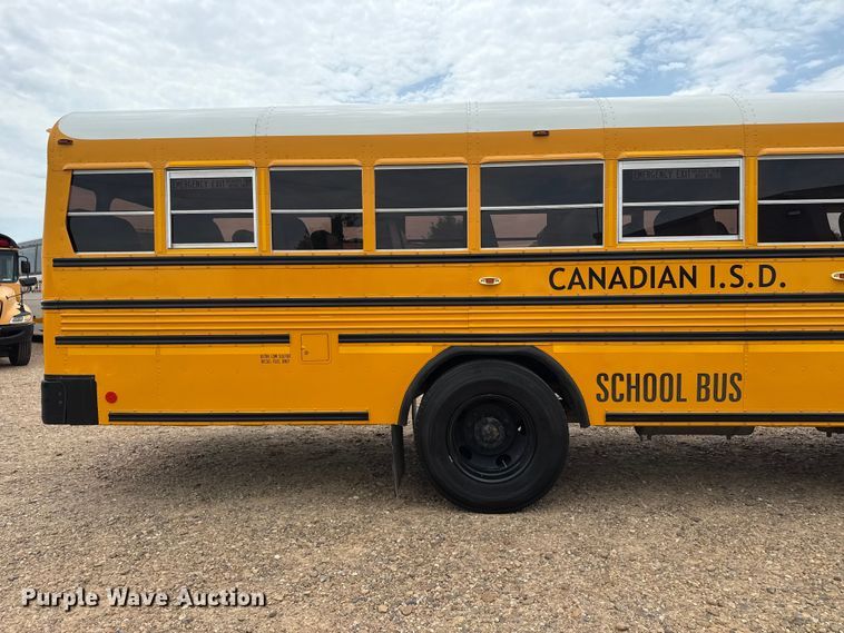 2013 Blue Bird Vision School Bus - photo 5