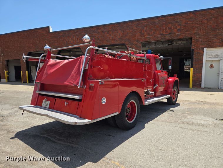 1972 International LOADSTAR1700 Pumper Fire Truck - photo 5