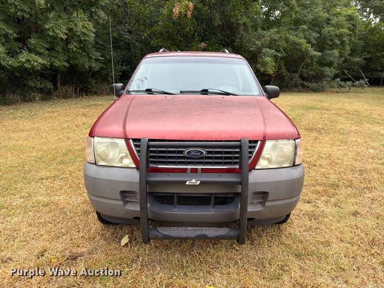 2002 Ford Explorer SUV - photo 2