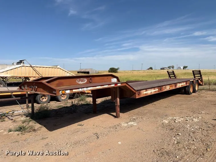 1997 Atoka Trailer Mfg. 20DE Drop Deck Equipment Trailer