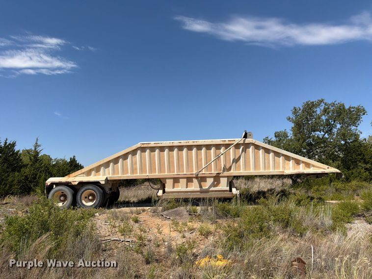 2013 Construction Trailer Specialists BDT-40 Bottom Dump Trailer - photo 4