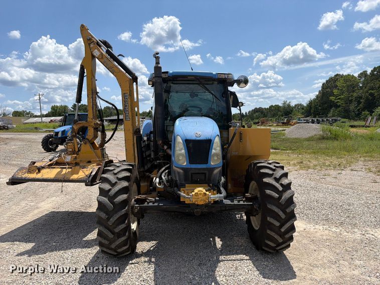 2010 New Holland T6030 MFWD Tractor - photo 2