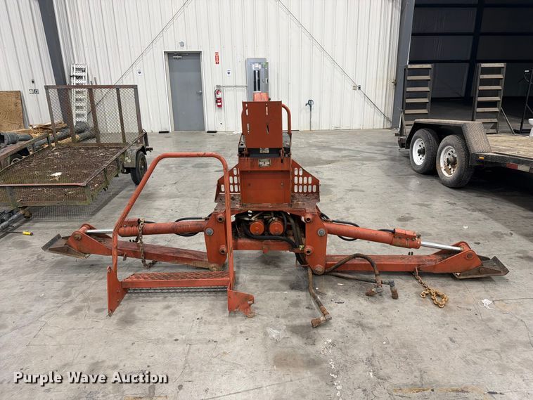 Charles Machine Works A420 Backhoe Attachment - photo 2