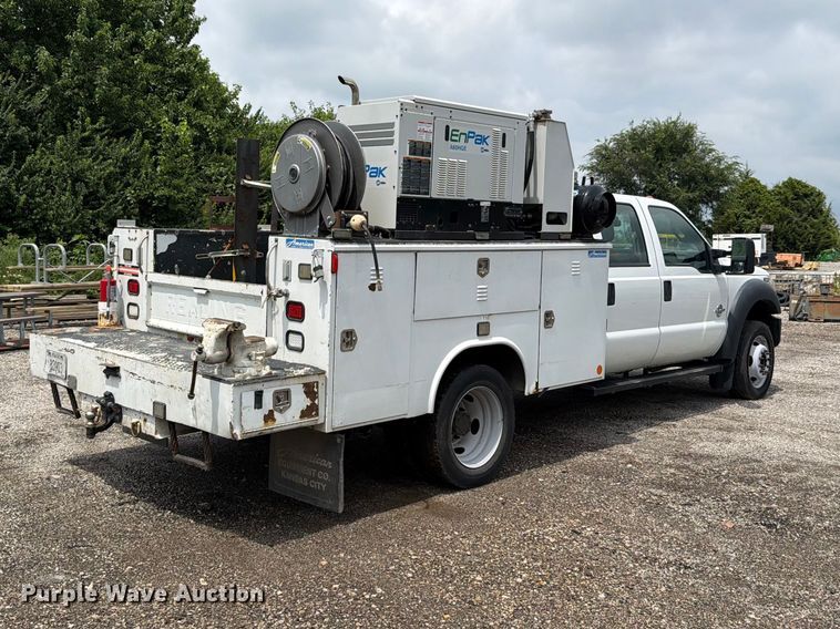 2012 Ford F550 Super Duty XL Crew Cab Service Truck - photo 5