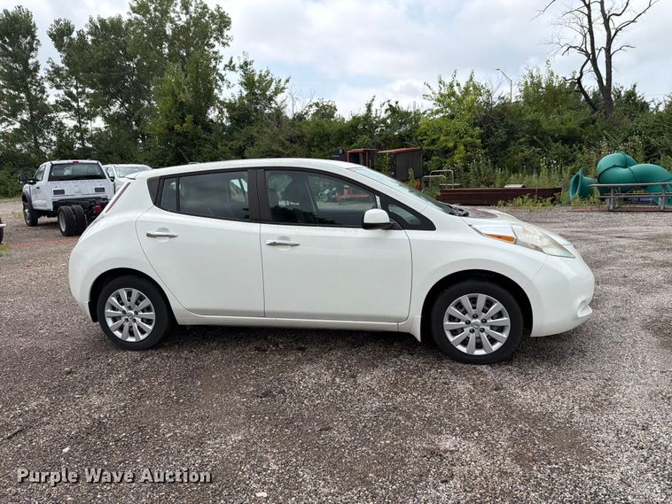 2016 Nissan Leaf - photo 4