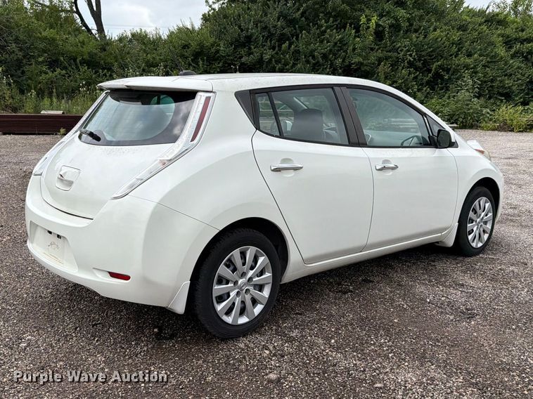 2016 Nissan Leaf - photo 5