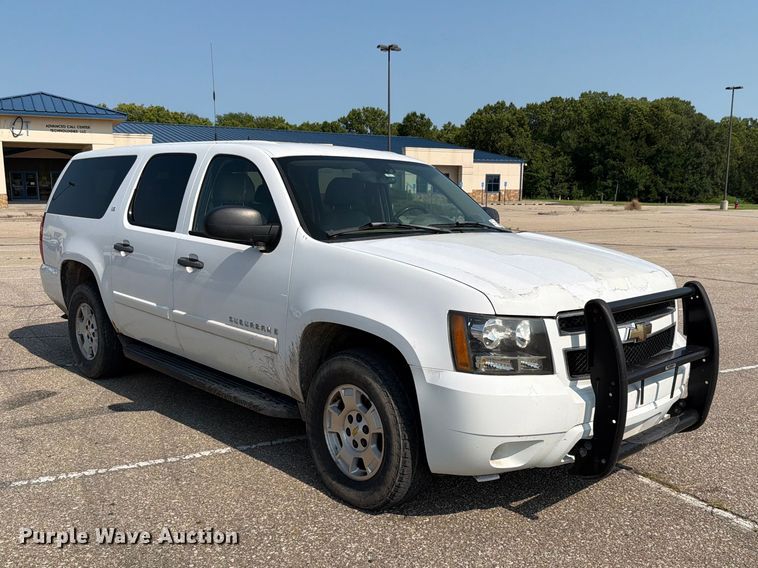 2007 Chevrolet Suburban 1500 LS SUV - photo 3