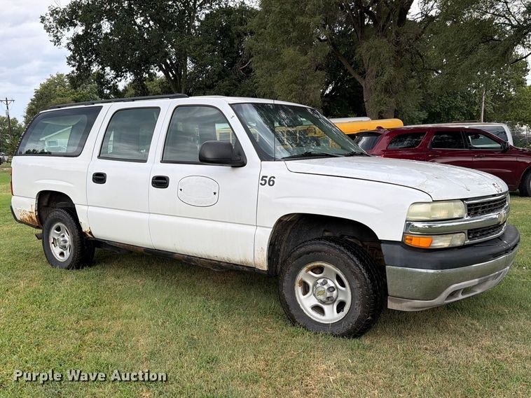 2003 Chevrolet Suburban 1500 SUV - photo 3