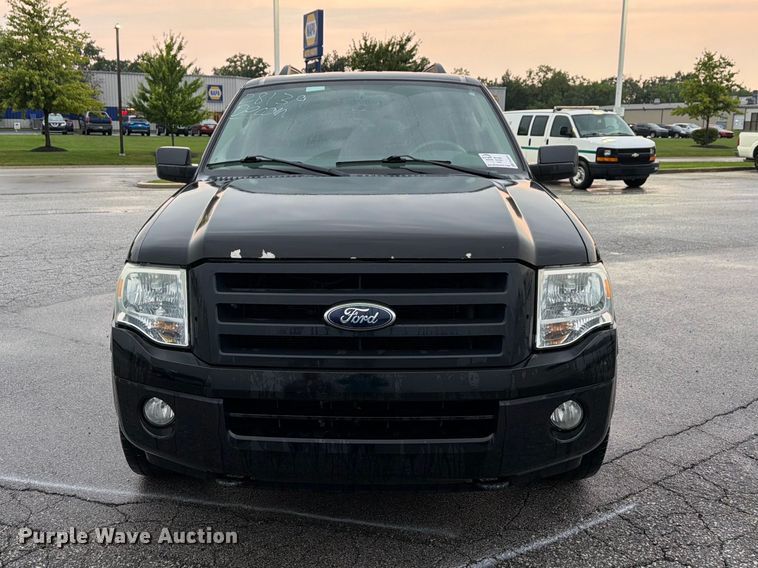 2008 Ford Expedition SUV - photo 2