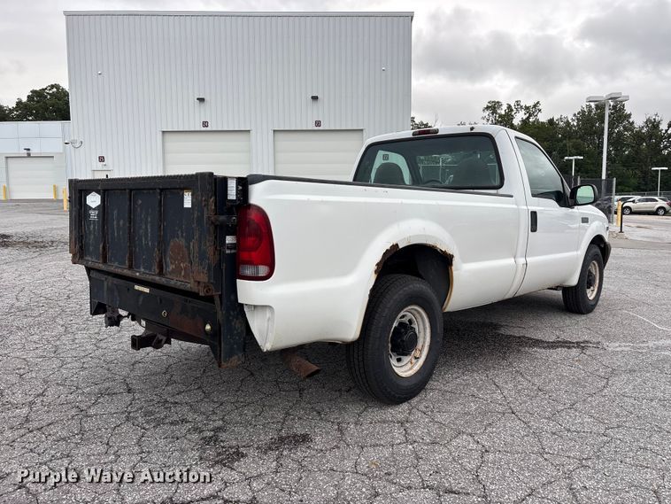 2002 Ford F250 Super Duty Pickup Truck - photo 5