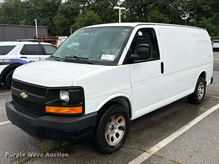 2013 Chevrolet Express Van