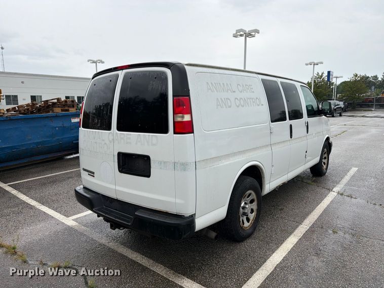 2013 Chevrolet Express Van - photo 5