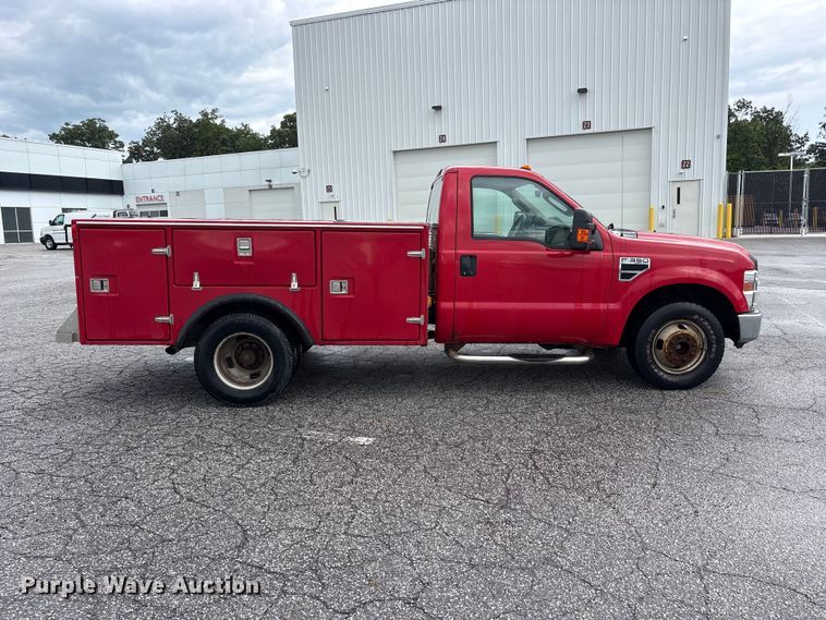 2008 Ford F350 Super Duty Utility Bed Pickup Truck - photo 4