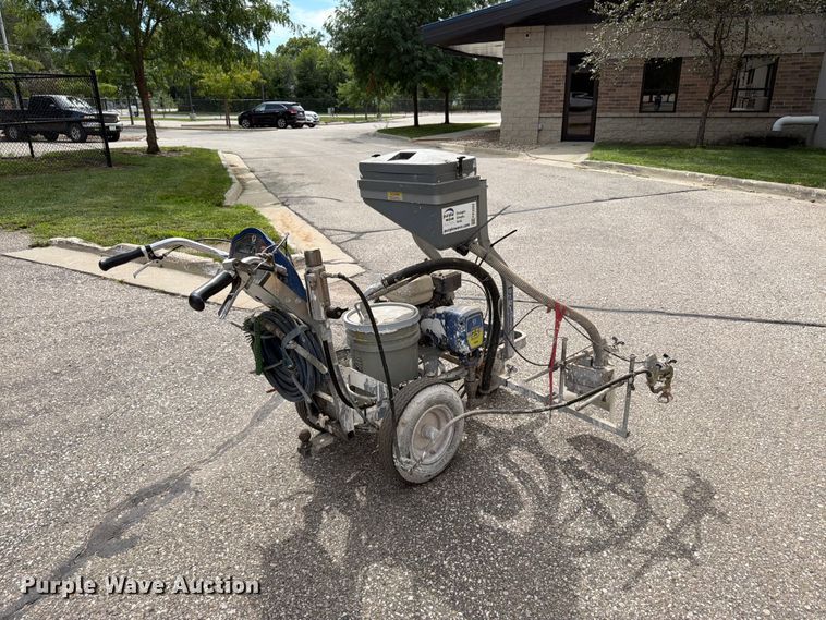 Graco LineLazer 3900 Paint Striper - photo 5