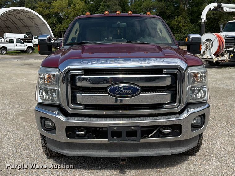 2013 Ford F250 Super Duty Crew Cab Pickup Truck - photo 2