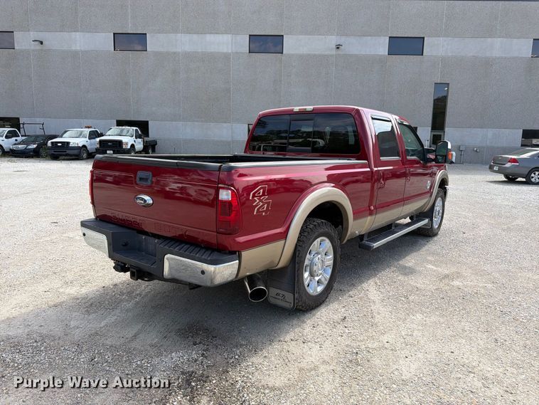 2013 Ford F250 Super Duty Crew Cab Pickup Truck - photo 5