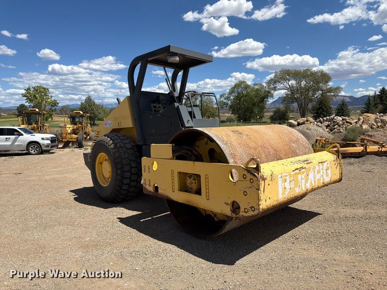 2000 Bomag BW213 D-3 Single Drum Roller - photo 3