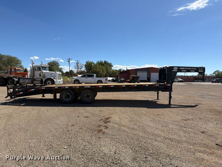2003 Featherlite 5595 Equipment Trailer - photo 4