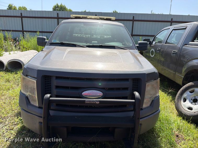 2009 Ford F150 Crew Cab Pickup Truck - photo 2