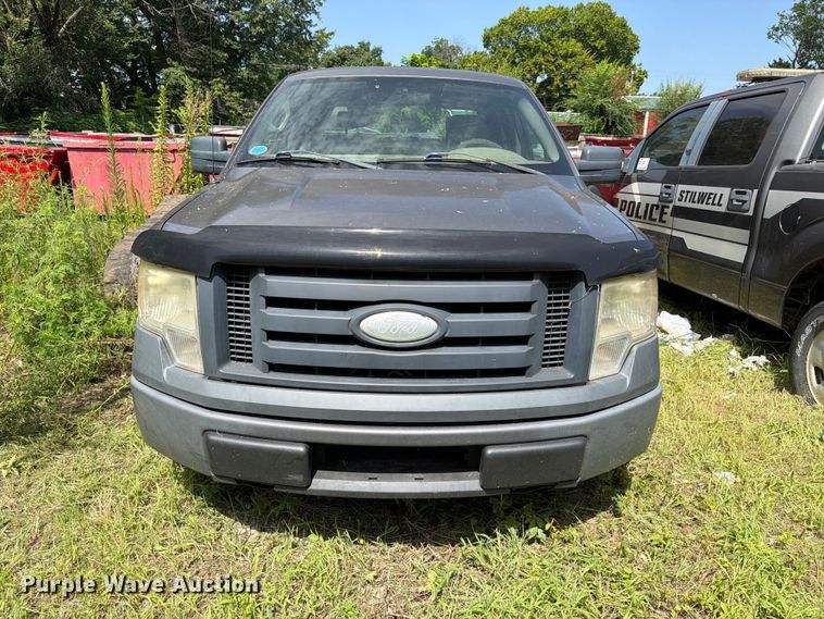 2009 Ford F-150 Crew Cab Pickup Truck - photo 2