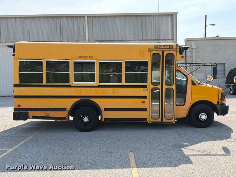 2007 Chevrolet Express 3500 School Bus - photo 4