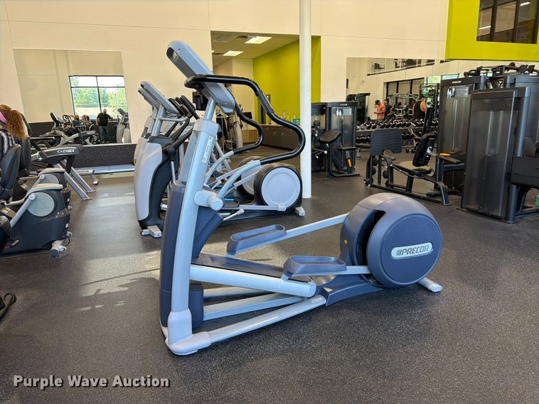 Precor EFX Elliptical - photo 4