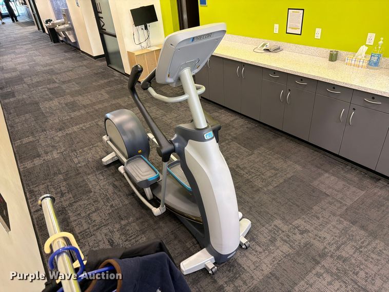 Precor EFX 835 Crossramp Elliptical - photo 3