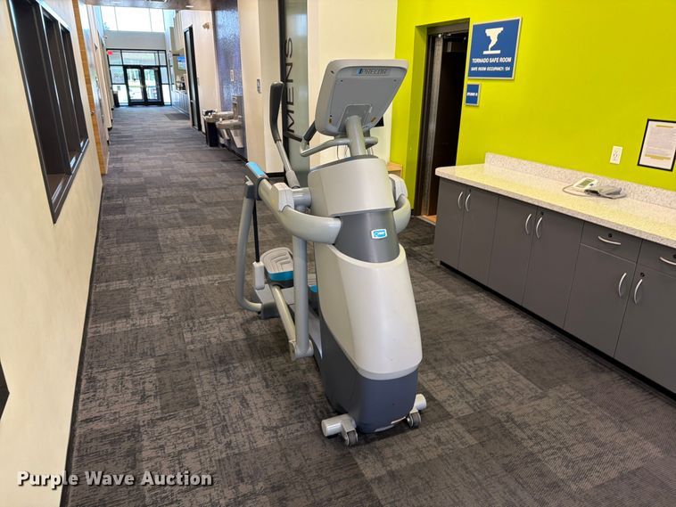Precor AMT 835 Adaptive Motion Trainer Machine - photo 3