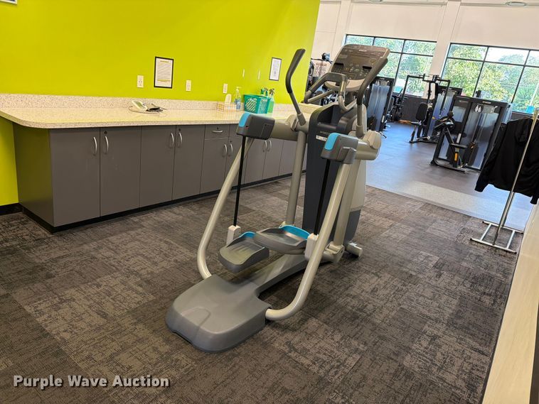 Precor AMT 835 Adaptive Motion Trainer Machine - photo 4