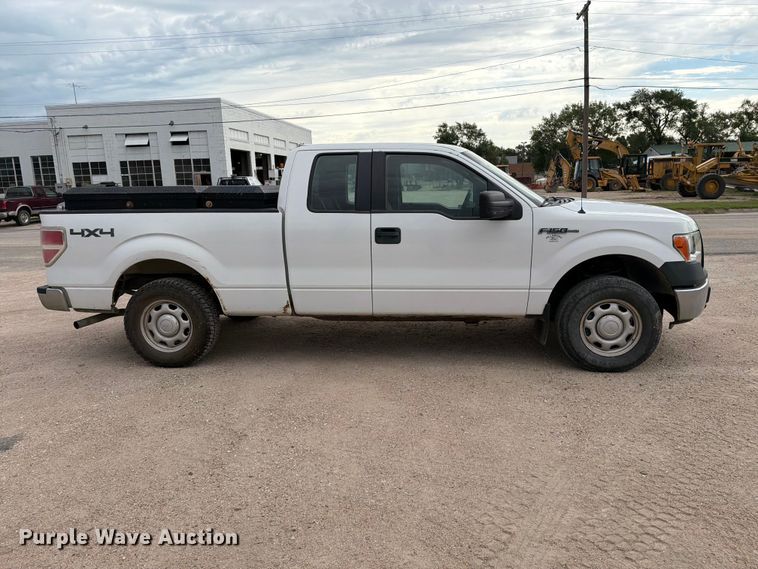 2010 Ford F150 Ext. Cab Pickup Truck - photo 4