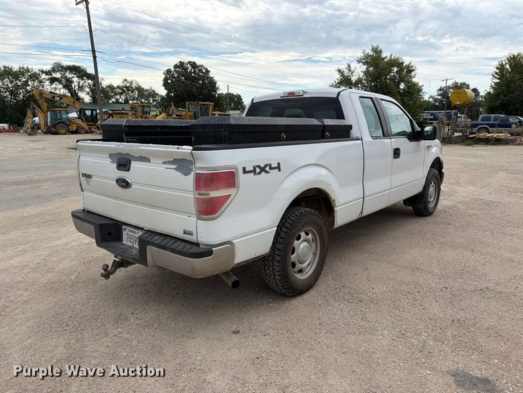 2010 Ford F150 Ext. Cab Pickup Truck - photo 5
