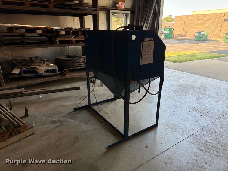 Cyclone Sand Blast Cabinet - photo 5