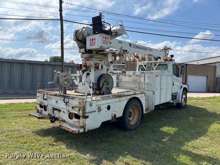 2002 Freightliner FL80 Digger Derrick Truck - photo 5