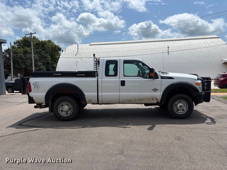 2015 Ford F350 Super Duty Ext. Cab Pickup Truck - photo 4