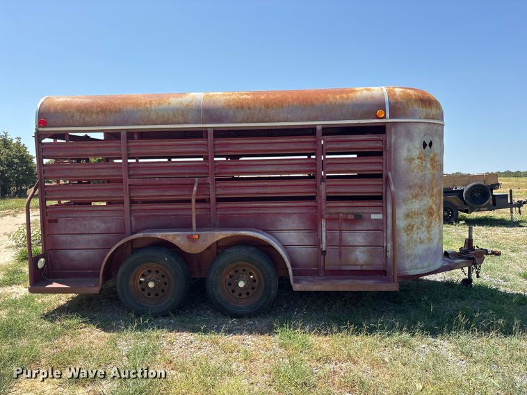 2004 W-W Trailer Manufacturers Livestock Trailer - photo 4