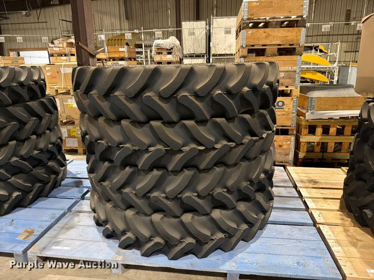 (4) Goodyear Ultra Sprayer VF380/90R46 Tires - photo 2