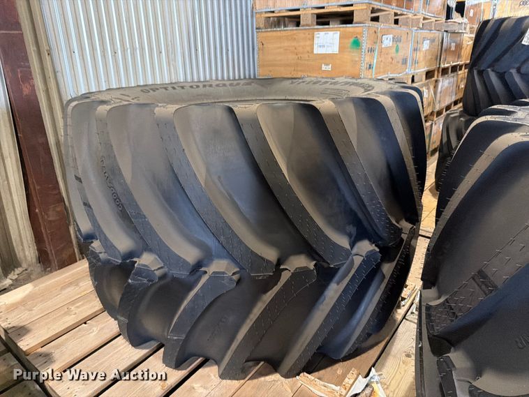 Goodyear Optitourqe VF105/50R32CF0 Tire - photo 3